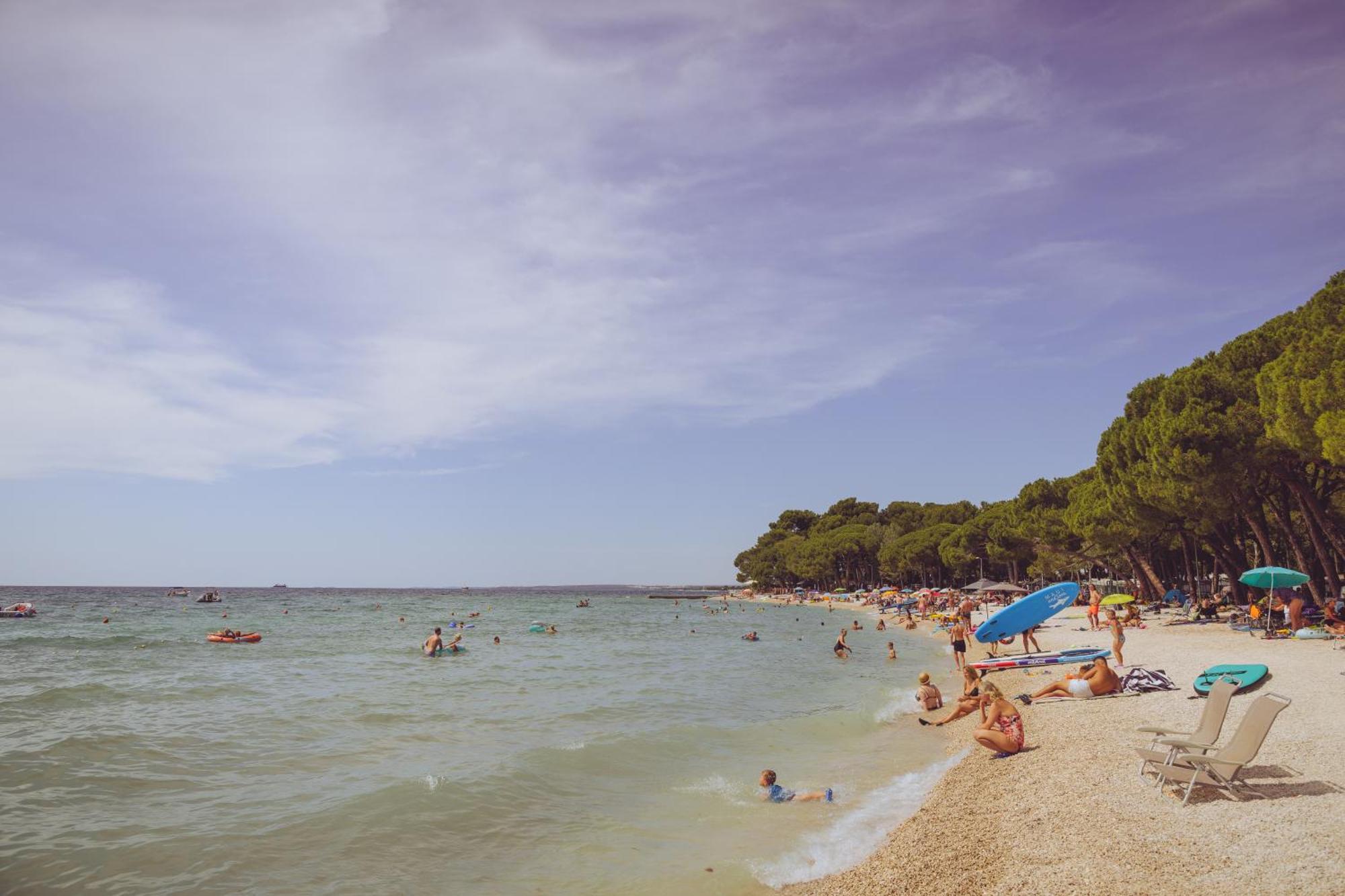 Camping Bi-Village - Roan Valbandon Zewnętrze zdjęcie