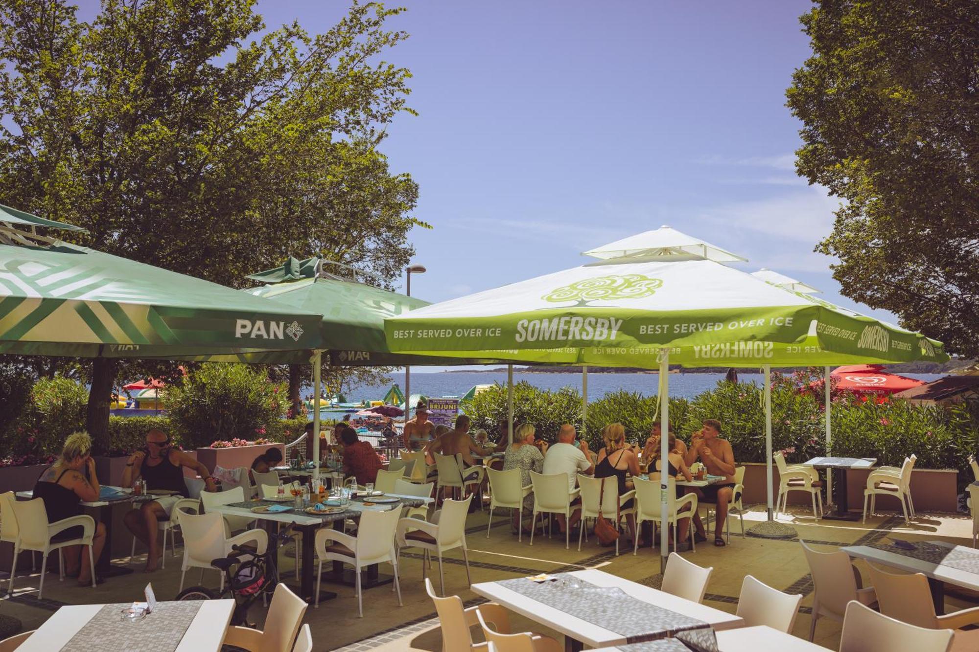 Camping Bi-Village - Roan Valbandon Zewnętrze zdjęcie